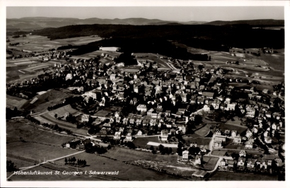 Ak St. Georgen im Schwarzwald, Ort, Fliegeraufnahme 