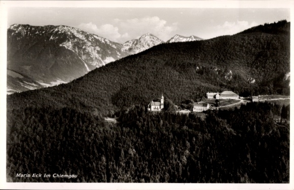 Siegsdorf in Opper-Beieren, klooster Maria Eck, luchtfoto