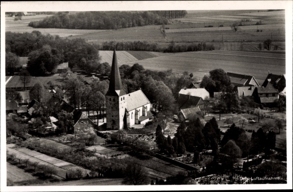 Ak Andorf Menslage in Nedersaksen, algemeen beeld, kerk
