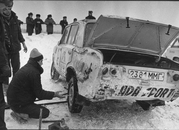 Photo Russia, auto racing, auto rally Russian winter, Krylatskoye, Ladaheck