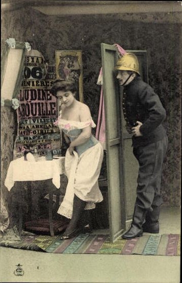 4 AK Colored Carte Postale, Ce cole est exclusivement reserve a ladresse