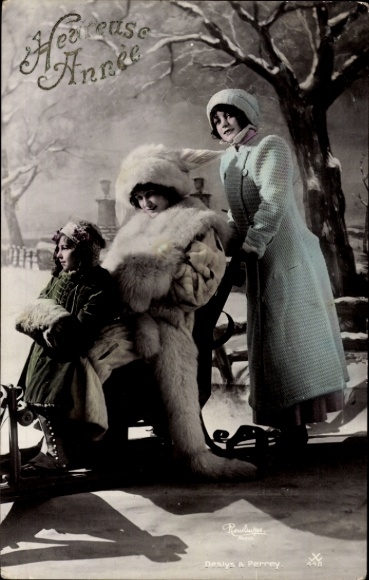 Happy New Year, women with sleigh