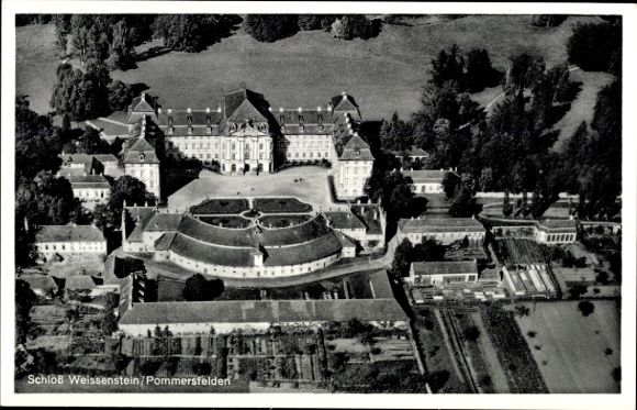 Ak Pommersfelden in Oberfranken, Schloss Weissenstein, Fliegeraufnahme