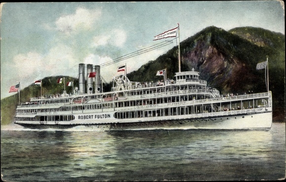 PC New York USA, paddle steamer Robert Fulton, Hudson River Day Line Steamer