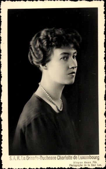 Foto Ak S.A.R. La Grande Duchesse Charlotte de Luxembourg, Portrait