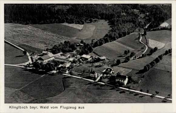 Ak Untergriesbach Bayr. Wald Niederbayern, Luftaufnahme von Klinglbach, Wald, Felder, Villen, Lan