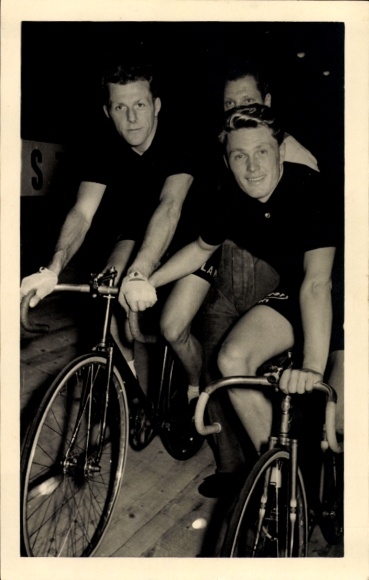 Photo Postcard cyclist Otto Ziege and Rudi Mirke