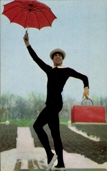 Ak Schauspieler Boris Amarantov, Porträt, Koffer, Regenschirm
