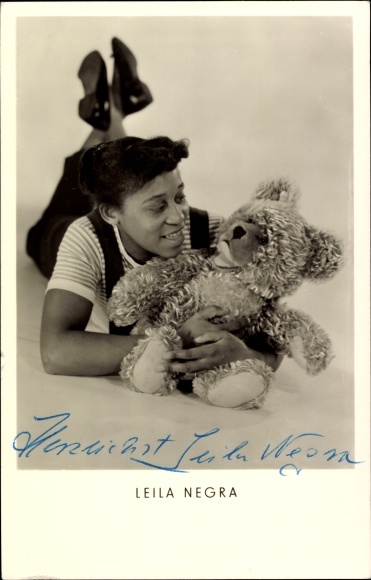 Postcard actress Leila Negra, teddy bear, portrait, autograph