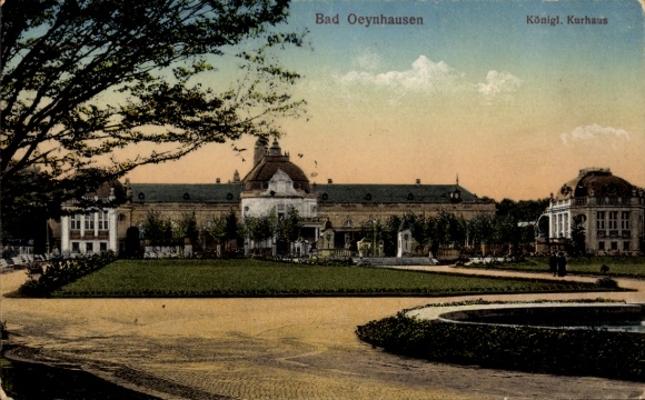 Ak Bad Oeynhausen in Westfalen,  königliches Kurhaus, schöne Gartenanlage,  Architektur
