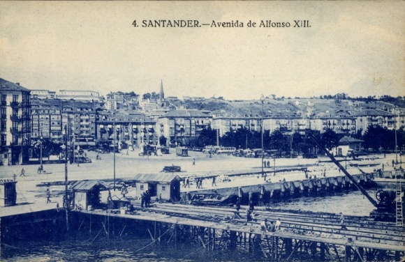 PC Santander Cantabria Spain, front: harbor view, Avenida de Alfonso XIII, historic...