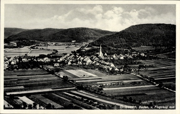Postcard Obertüllingen Lörrach in Baden Württemberg, aerial view of Griessen, green fields, church, k