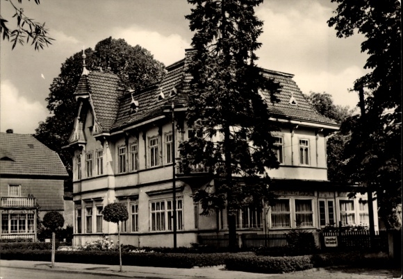 Postcard Bad Tennstedt in Thuringia, historic building, spa complex, trees in the foreground