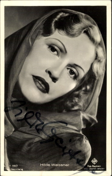 Postcard actress Hilde Weissner, portrait, scarf, autograph