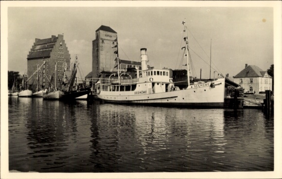 Postcard Burgstaaken Fehmarn Island, harbour, steamer Seemöwe