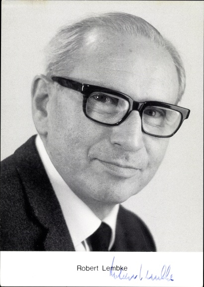 Postcard journalist and television presenter Robert Lembke, portrait, autograph