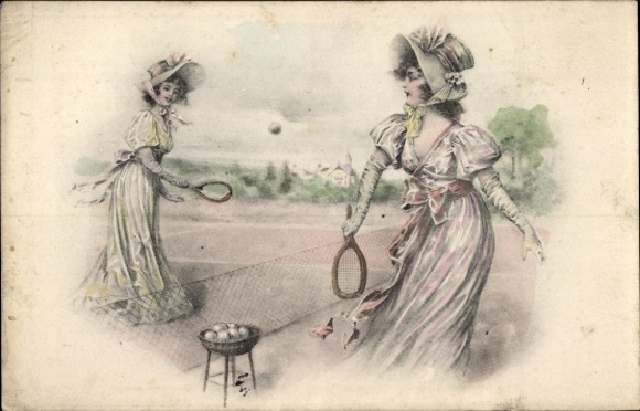 Ak Malakoff Hauts de Seine, Zwei Damen beim Tennisspiel, im Hintergrund eine Stadt