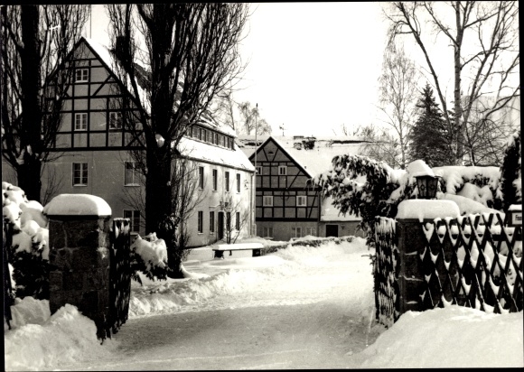 Postcard Olbersdorf in Saxony, Ferienheim VEB Chemiehandel Dresden, winter view