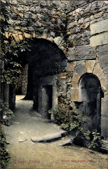Postcard Stolpen in Saxony, Stolpen Castle, Monk, Ketzerloch