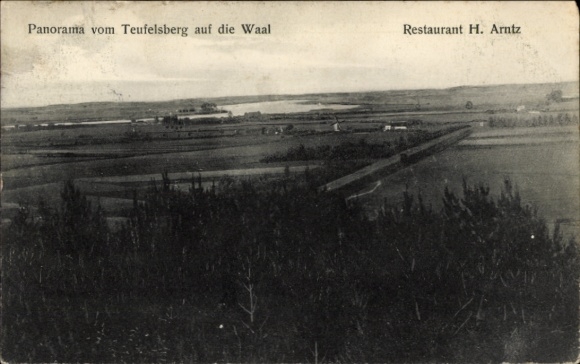 Ak Waal in Schwaben, Gesamtansicht, Blick vom Teufelsberg