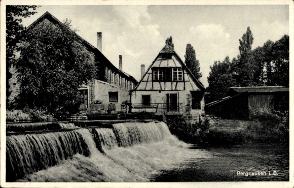 Postcard Berghausen Pfinztal in Baden, partial view, half-timbered house, weir