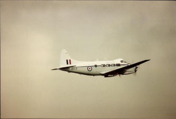 Set von 71 Fotos Flugzeuge und  Hubschrauber