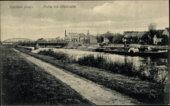 Ak Verden aan de Aller, Uferweg, Allerbrücke, Dampfer Oker