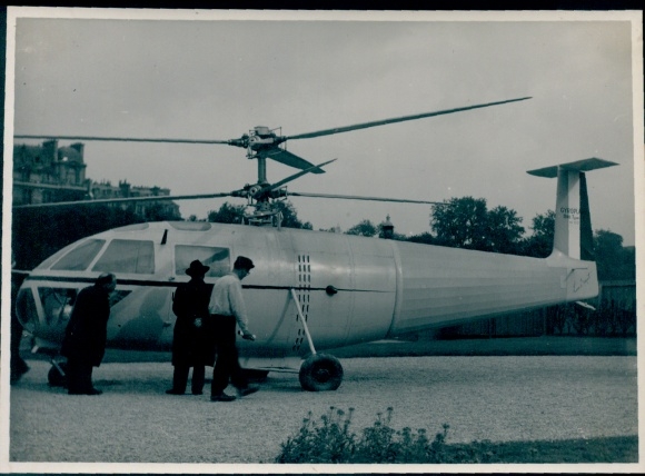 Photo helicopter, gyroplane