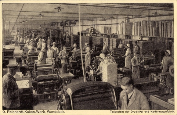 Ansichtkaart Hamburg Wandsbek, Reichardt-Kakao-Werk, drukkerij en kartonfabriek, arbeiders
