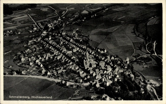 Ak Schmallenberg im Sauerland, Fliegeraufnahme