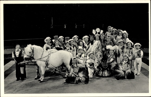 PC CH Schäfer's Circus City Liliput, Munich Solln, Memlingstraße 11, pony, group picture