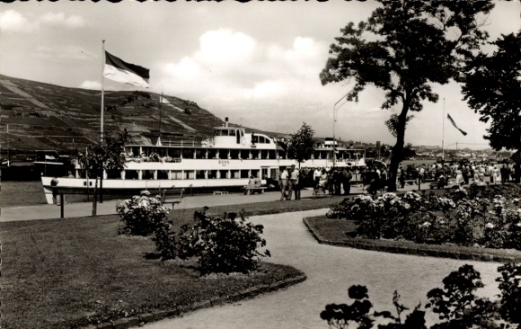 Postcard Bingen am Rhein, Rhine facilities with jetty, ship Bonn