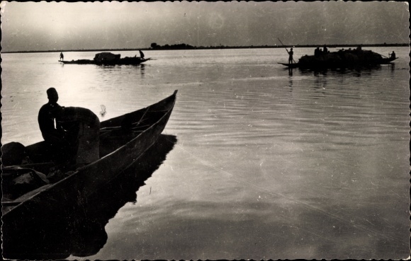 KP Chad, Pirogues sur le Tchad