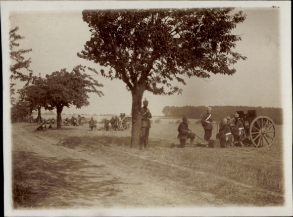 Photo Postcard Hansestadt Greifswald, Field Artillery Regiment 75, maneuvers