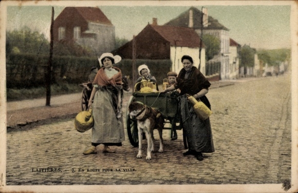 Ak Milchmädchen, Hundekarren, Arbeitshunde, Straße, Häuser
