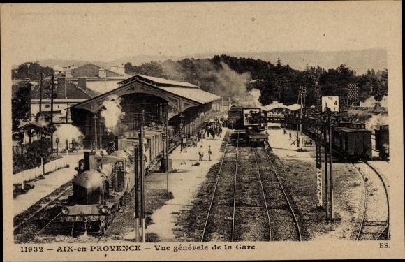 PC Aix en Provence Bouches du Rhône, La Gare, train station, track side, steam locomotive