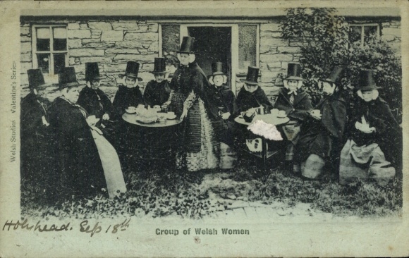 Postcard Wales, Welsh women's group