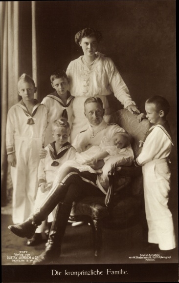 Ak Kronprinzessin Cecilie von Preußen, Kronprinz Wilhelm von Preußen, Kinder
