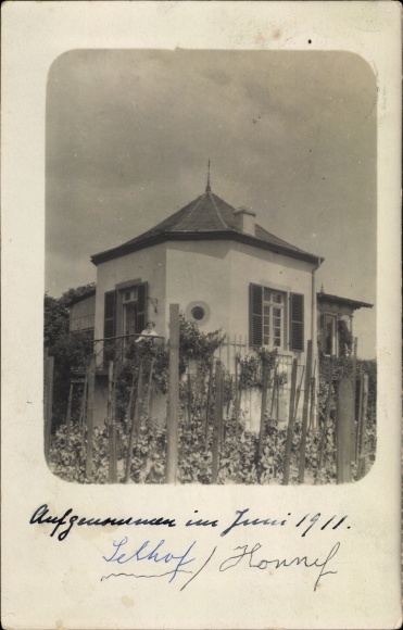 Photo Postcard Selhof Bad Honnef am Rhein, residential building