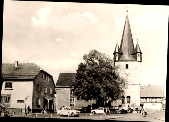 Postcard Marksuhl in Thuringia, market square, church
