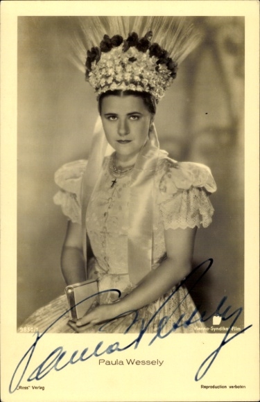Ak Schauspielerin Paula Wessely, Portrait, Kopfschmuck, Autogramm