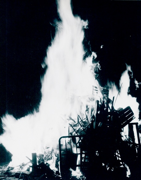 Photo film scene Barcelona, fire, conflagration, documentary, FRG 1952, Jordan J. von Boyadjieff