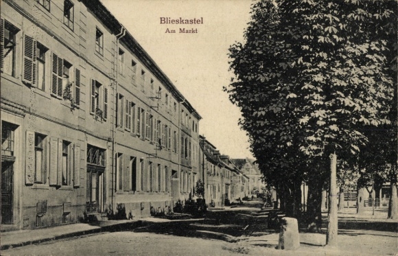 Postcard Blieskastel, residential buildings on the market