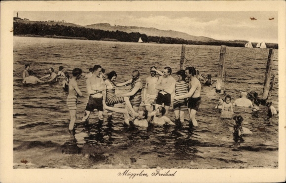 Postcard Berlin Köpenick, Müggelsee, outdoor pool, guests