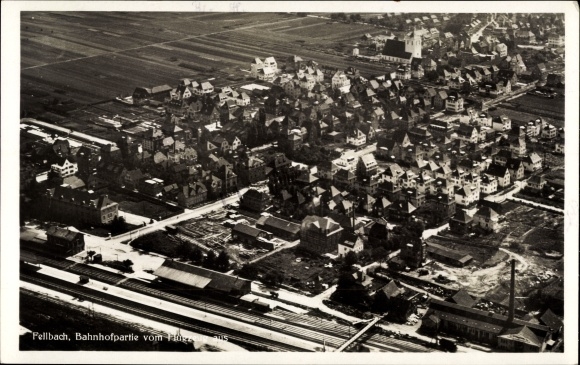 Ak Fellbach in Württemberg, Teilansicht, Bahnhof, Fliegeraufnahme