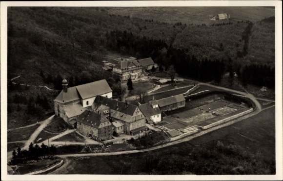 KP Klosterkreuzberg Bischofsheim an der Rhön, klasztor Kreuzberg, zdjęcie lotnicze