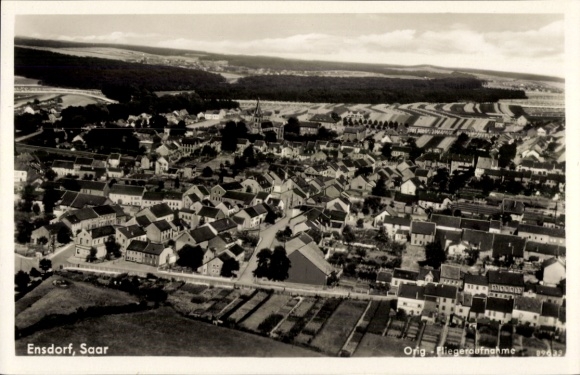 Ak Ensdorf an der Saar, Fliegeraufnahme