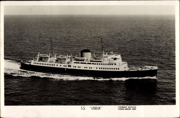 Postcard CGT Steam boat Lisieux, Compagnie Generale Transatlantique, French Line