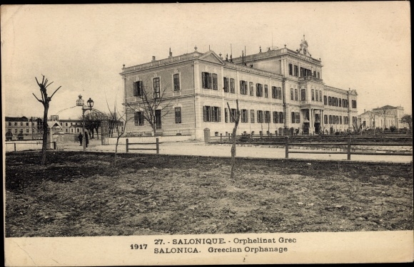 KP Thessaloniki Grecja, grecki sierociniec, widok na ulicę