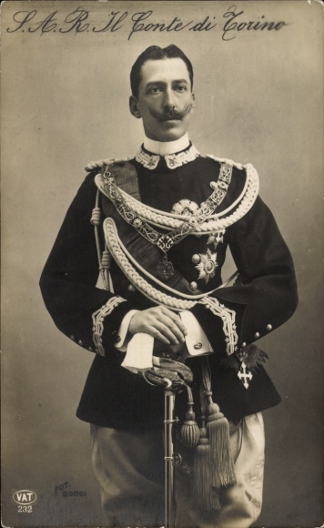 Ak S.A.R. Il Conte di Torino, Viktor Emanuel von Savoyen-Aosta, Uniform, Orden, Säbel
